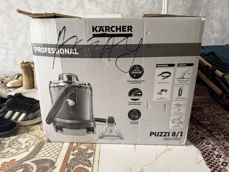 Моющий пылесос Karhcer Puzzi 8/1