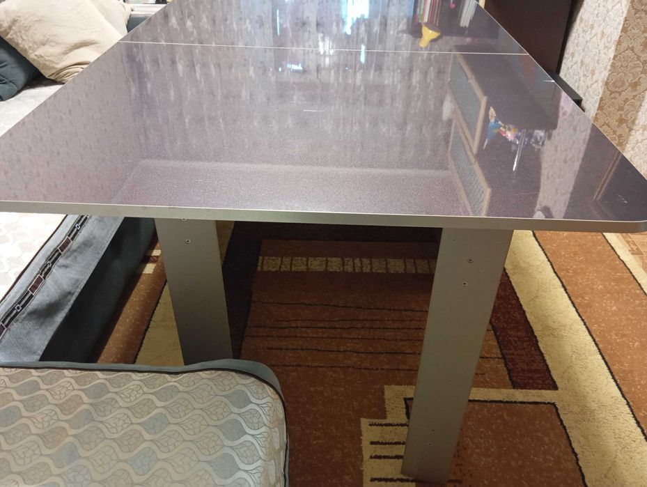 Стол книжка продается