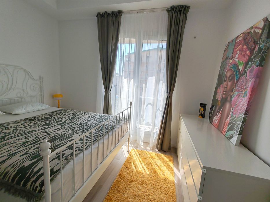 Vand studio 2 cam Cosmopolis, dormitor separat