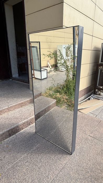 Продаётся зеркало