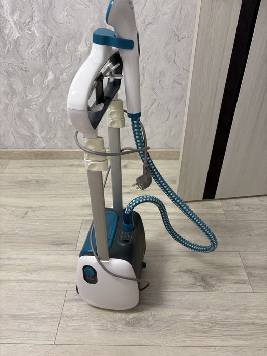 паровой утюг отпариватель для одежды / Kiyim bug‘lovchi par damol