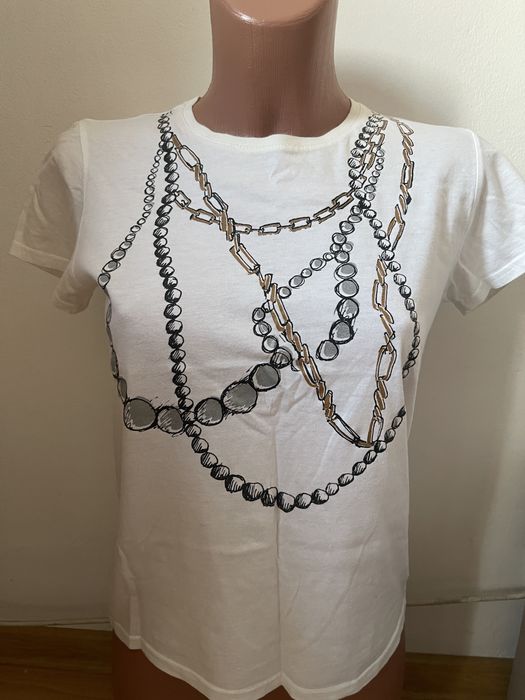 Tricou cu lanturi
