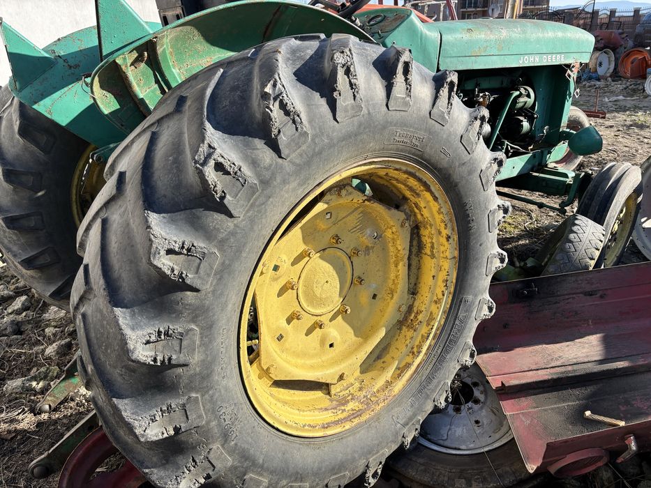 Roti 16,9 r 30 tractor international u650 renault john deere
