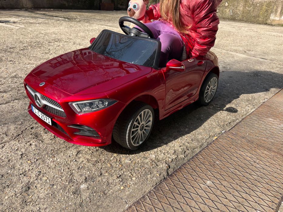 Детска кола Mercedes Benz GLS