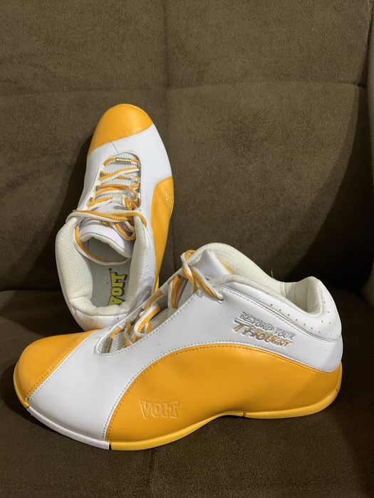 Баскетбольные кроссовки VOLT High Top — новые, размер 44