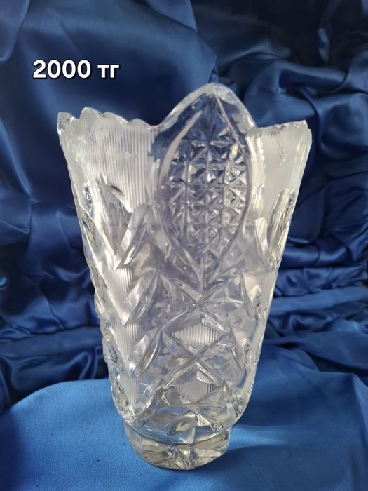 Вазы хрустальные