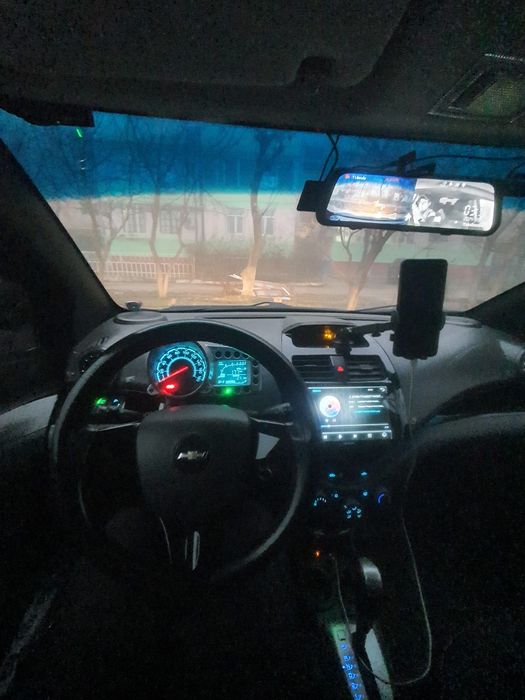 Spark sotiladi narxi kelishiladi