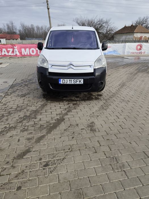 Vând Citroen Berlingo 1.6 diesel