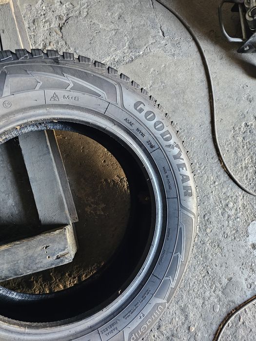 4 anvelope iarna 195 65 15 Goodyear 7.9mm 2019