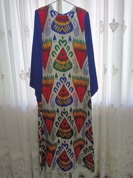 Atlas koʻylak kelinlar uchun