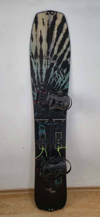 Splitboard jones cu legaturi voile L si foci jones