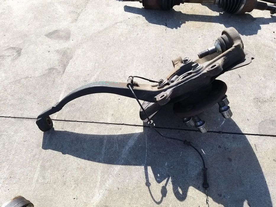 Fuzeta stanga fata 3.0 crd jeep grand cherokee 4 wk wk2