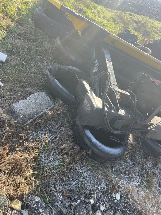 Продавам падащ борд