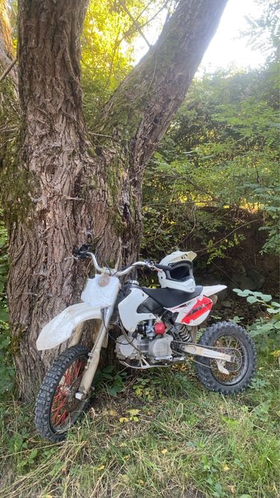 Vand cross 150cc sau schimb cu motocultor