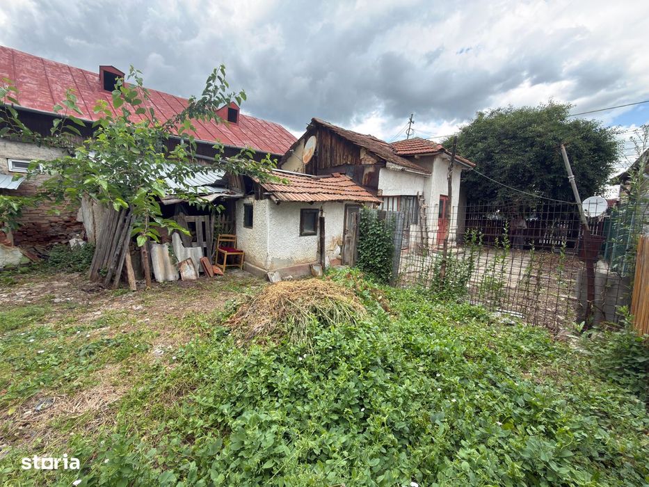 Vând casă zona Marghiloman judetul Buzău