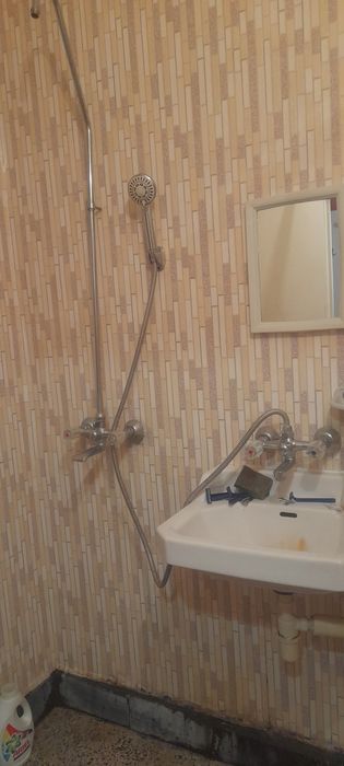 Дава се под наем Двустаен апартамент в Враца, Металург - 55 кв.м за 229.5 € - Снимка #1