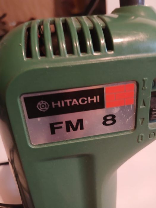 Фрезер Hitachi FM8