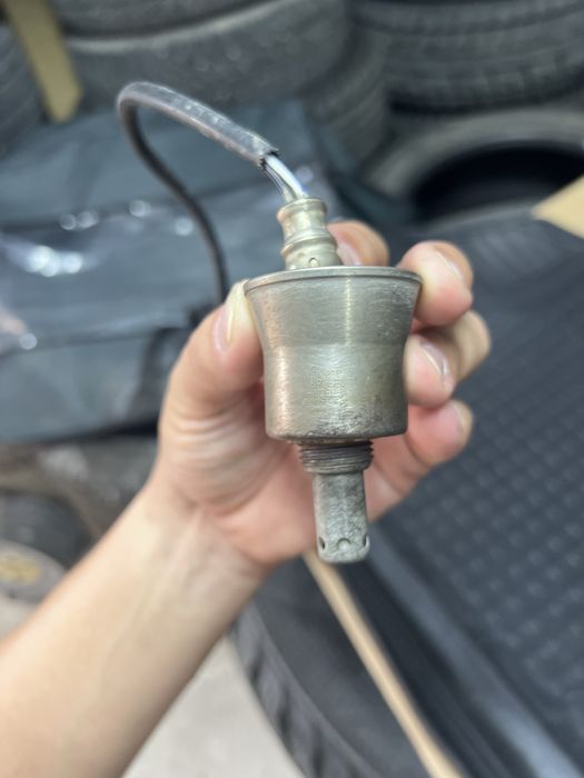 Лямбда-зонд на Toyota Corolla E150 (механика, робот)