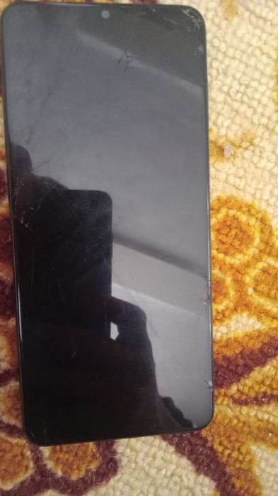 Samsung a12           .