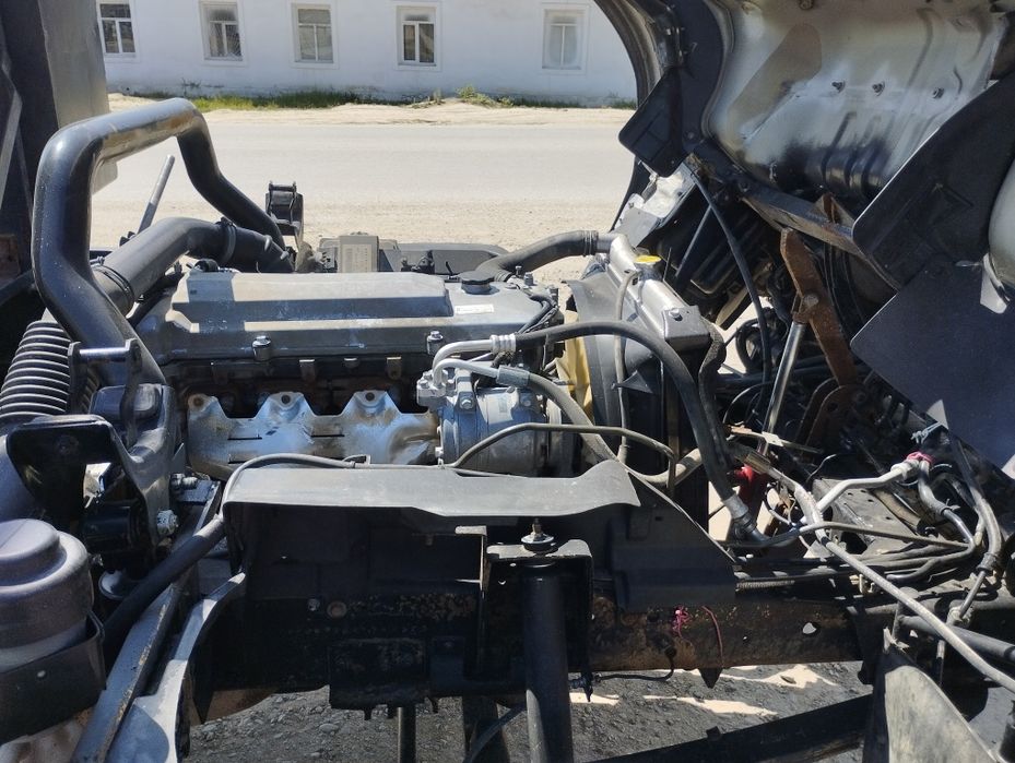 Isuzu samosval  sotiladi