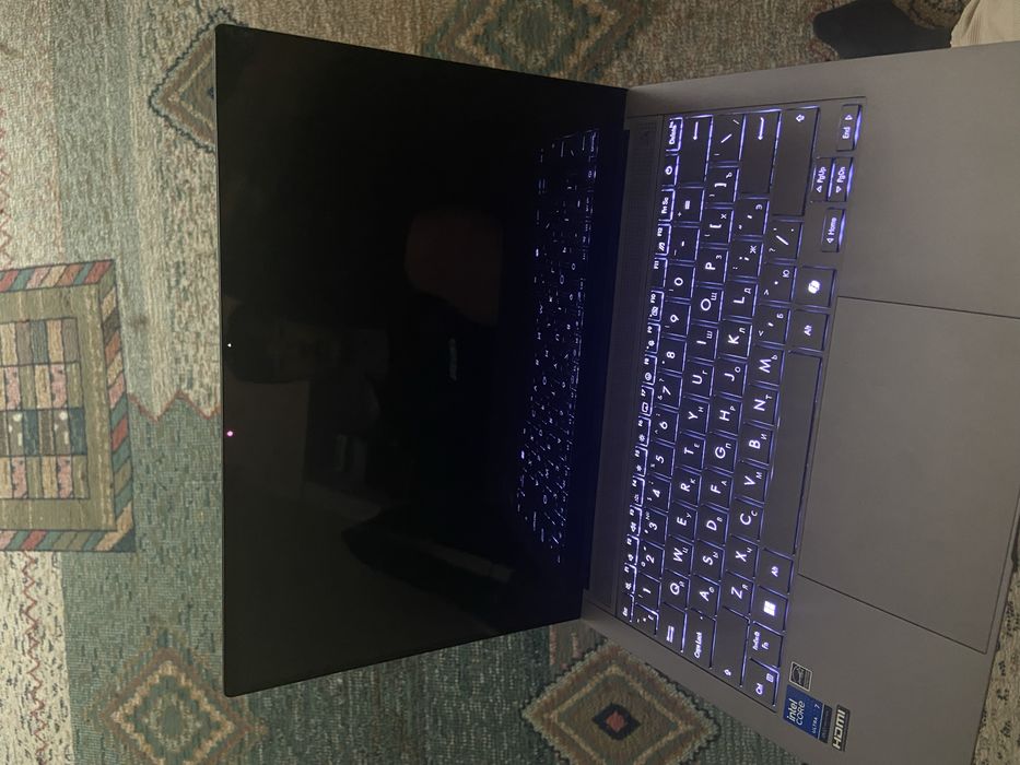 ASUS Zenbook S 14