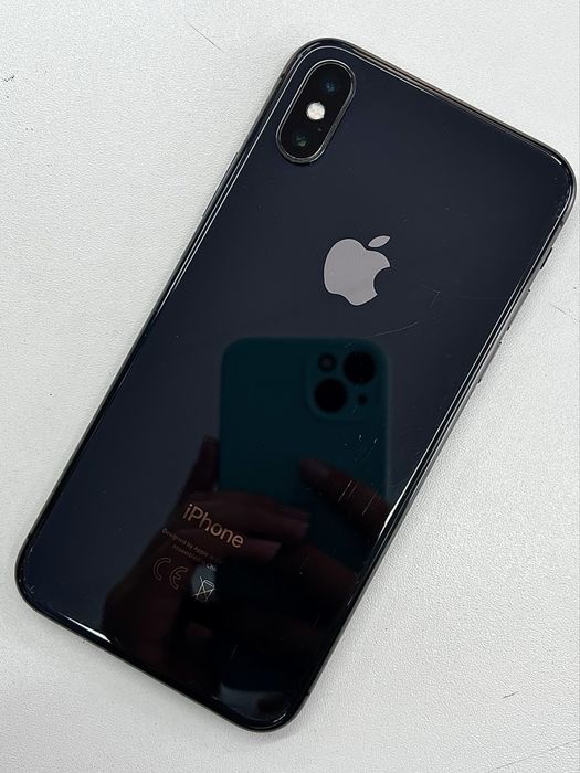 Продам Айфон Х..