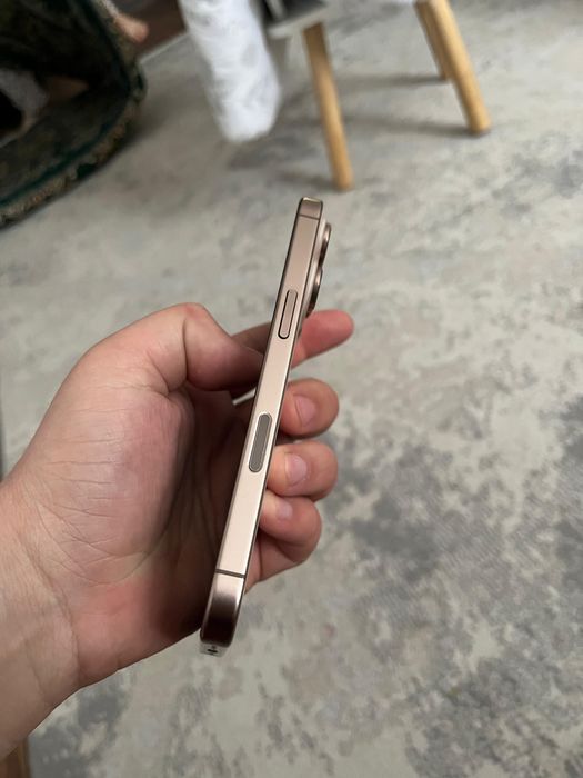 продам iphone 16pro 256gb gold e sim