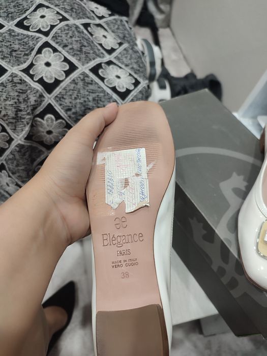 Продам туфли новые