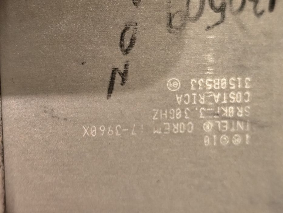 Procesoare socket 2011