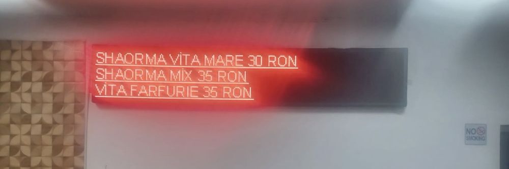 Panou publicitar LED programabil – reclamă luminoasă pentru magazin / restaurant