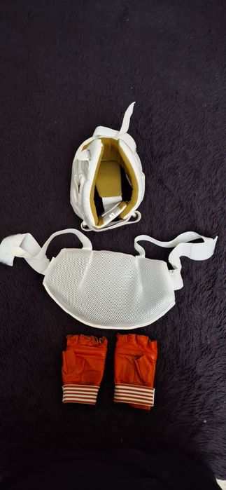 Продам снаряжение для карате