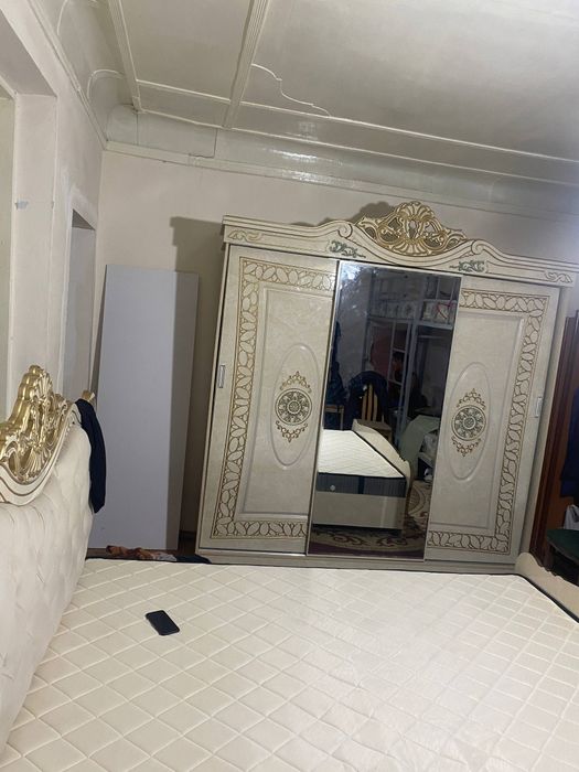 Xolati yaxshi kupe dastavka bor kelib kurishingiz mumkin