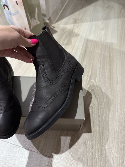 Боти естествена кожа