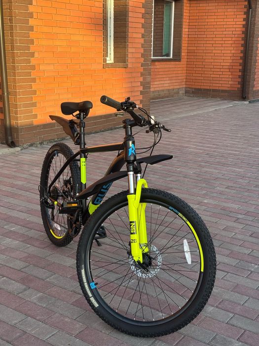 Продам Rush hour nx615