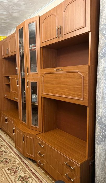 Продам стенку в отличном состоянии