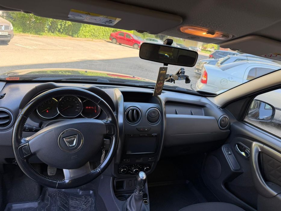 Vând Dacia Duster!!!!
