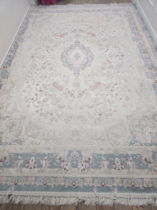 Продам ковёр долмабахча