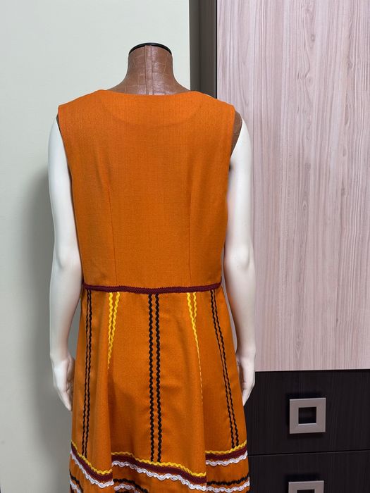 Дамска народна носия