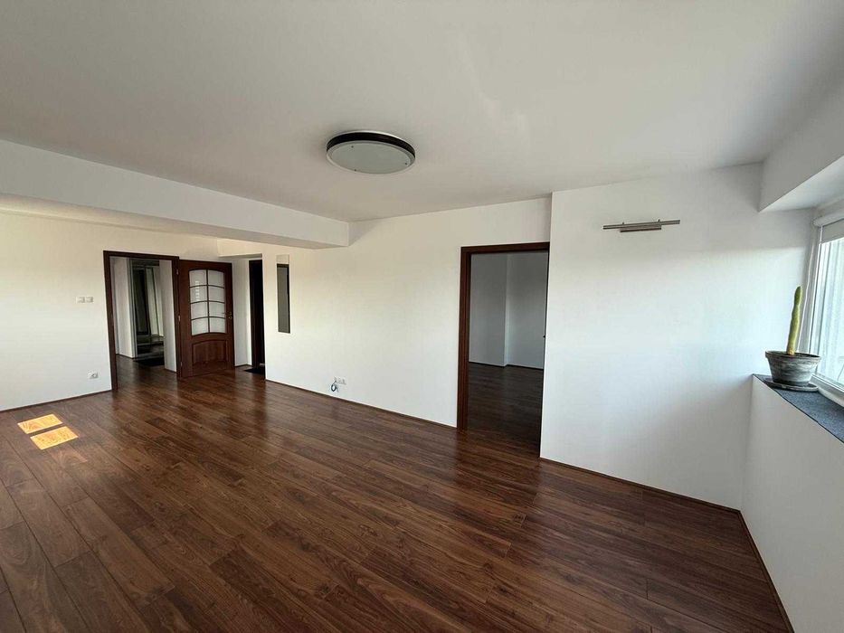 APARTAMENT PANORAMIC – 3 camere – 92 mp – Parcul Tineretului – CALEA VĂCĂREȘTI