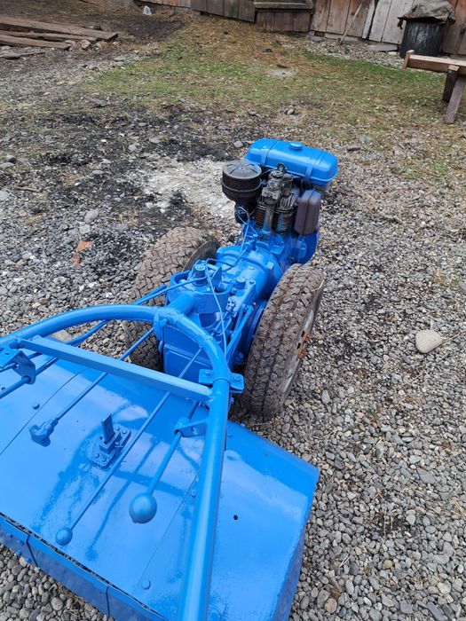 Vând motocultor în stare perfectă de funcționare