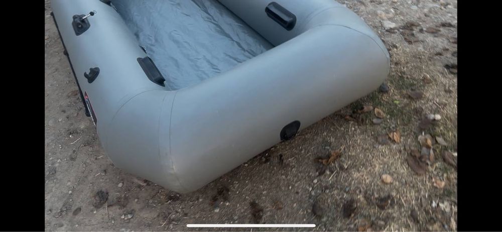 Продается лодка Hunter Boat