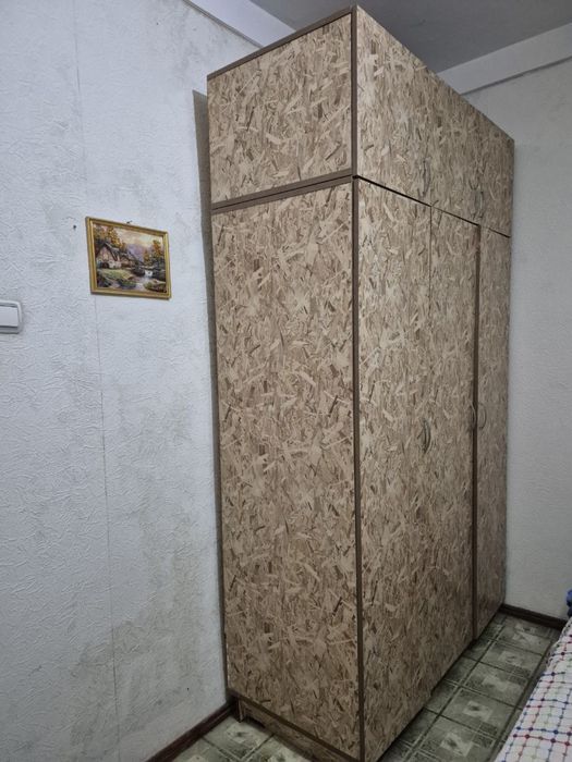 Шкаф с антресолью