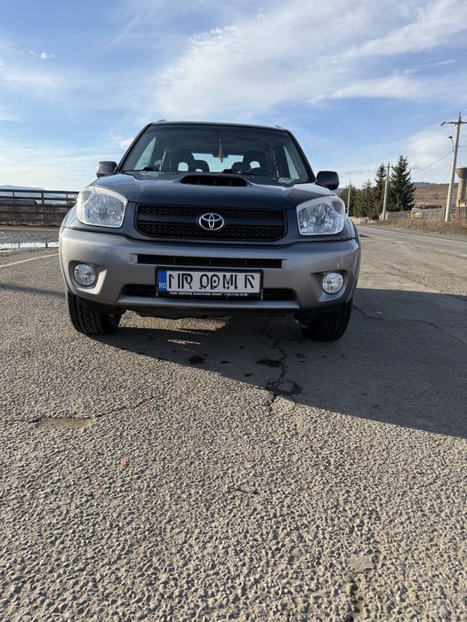 TOYOTA RAV4 2004 — imagine 2