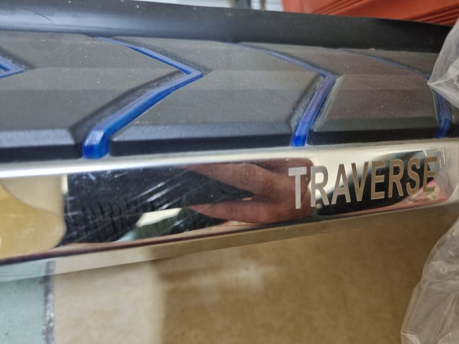 CHEVROLET TREVERSE Porog   Пороги на треверс