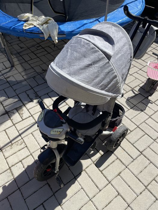 Vand tricicleta reglabila pe mai multe poziti