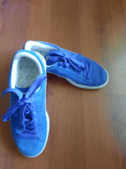 PUMA Suede VTG Classic unisex BLUE