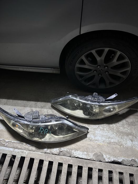 Фары Honda Elysion