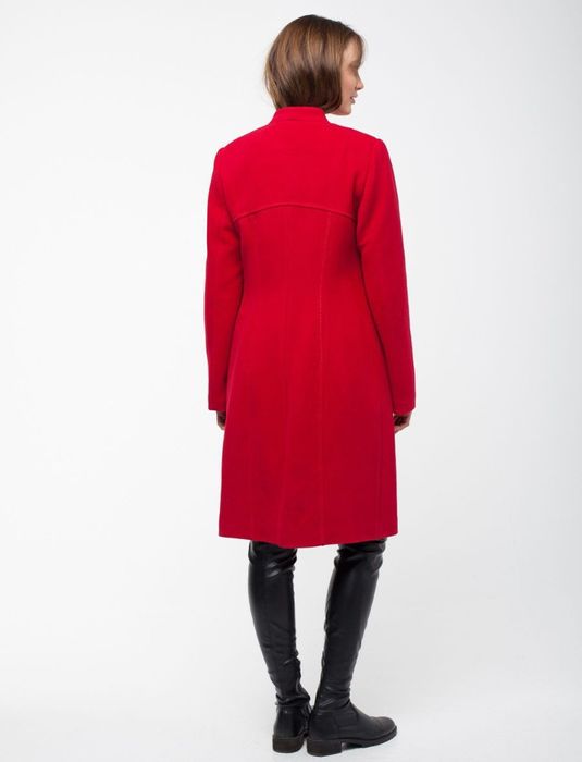 Продам новое пальто