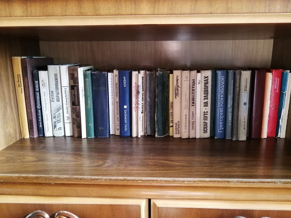 Продам Художественную литературу