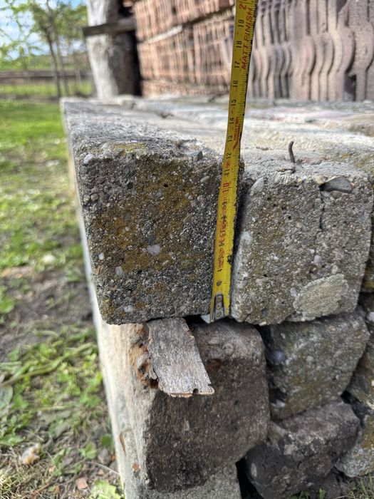 Vand stâlpi din beton / spalieri beton